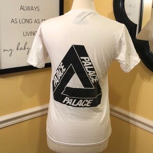 Palace T-shirt Replica